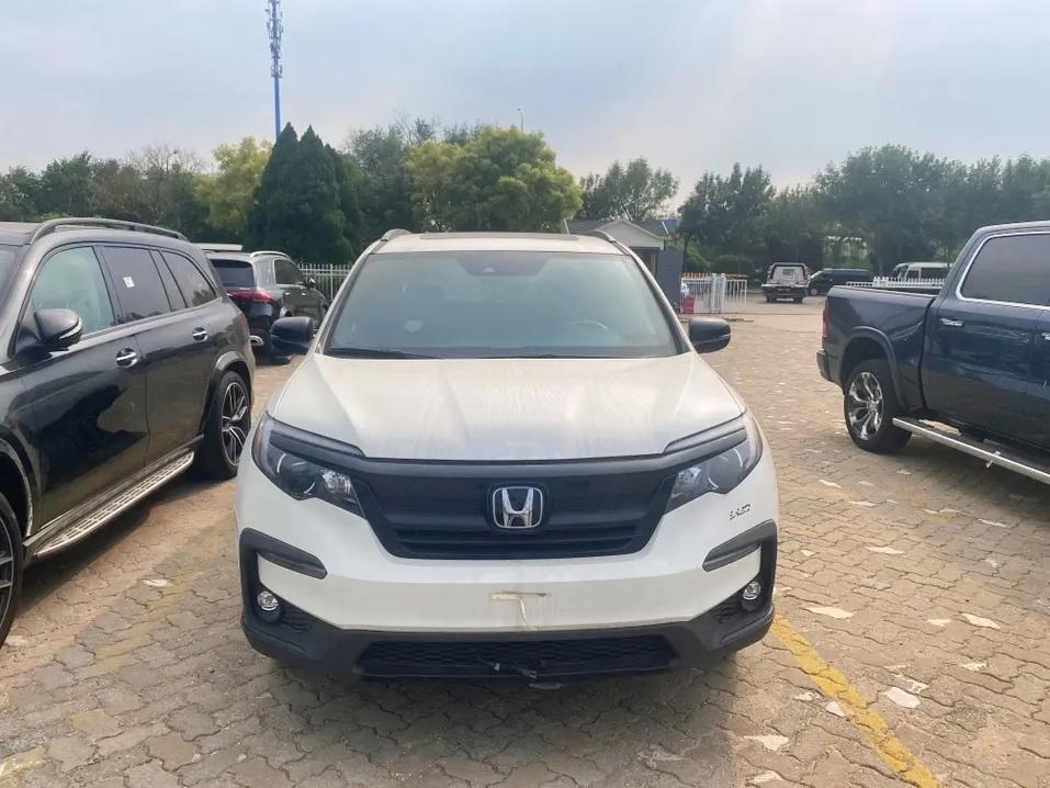 本田飞行员suv7座价格参数/本田飞行员汽车价格表