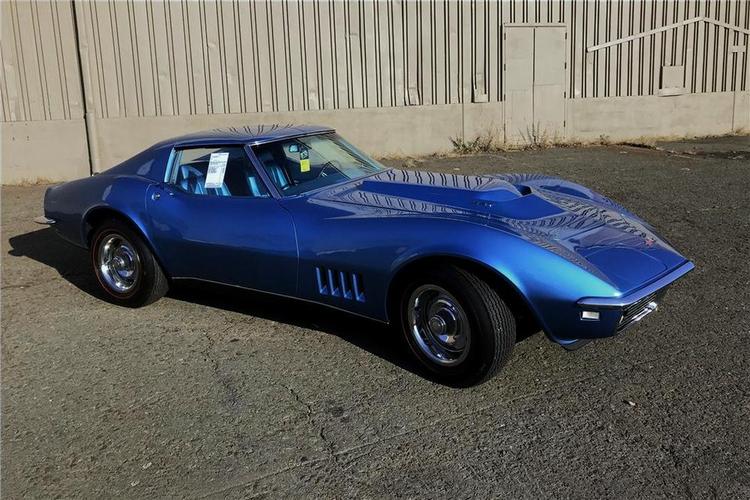 雪佛兰克尔维特价格(雪佛兰克尔维特老爷车)