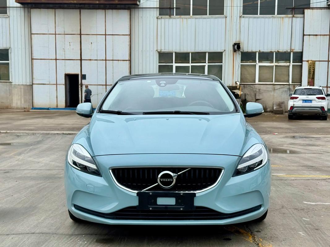 沃尔沃v40最新消息(沃尔沃v40最新款)