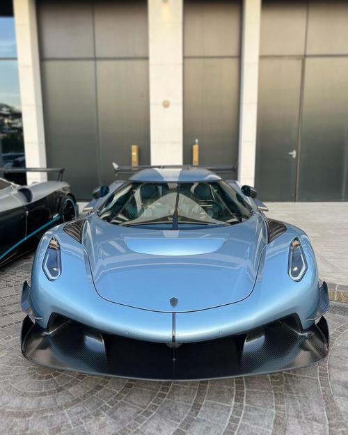 科尼塞克多少钱一辆／科尼塞克多少钱一辆车