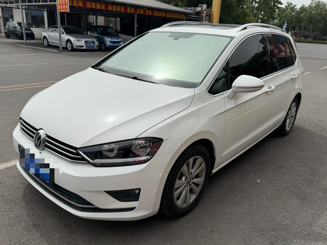 大众高尔夫嘉旅多少钱 大众高尔夫嘉旅现在最低价是多少