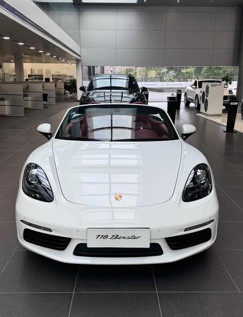 保时捷白色跑车价格 保时捷白色suv价格