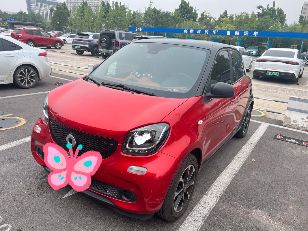 奔驰smart车多少钱 奔驰smart车多少钱一辆