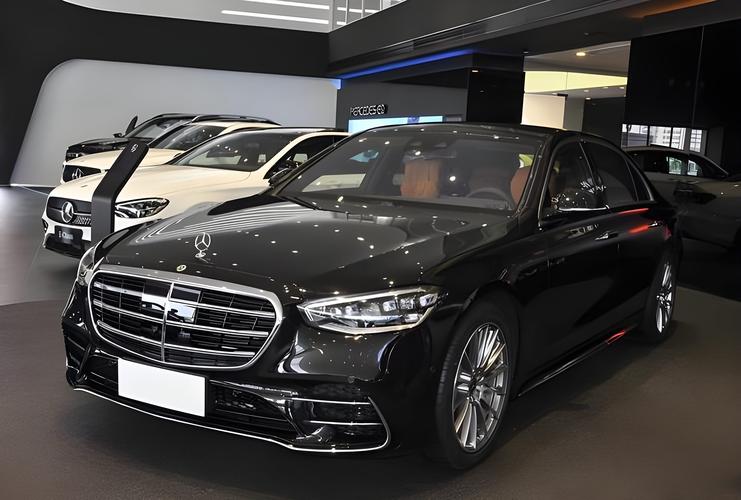 奔驰5320l轿车售价多少 奔驰5320l裸车多少钱一辆