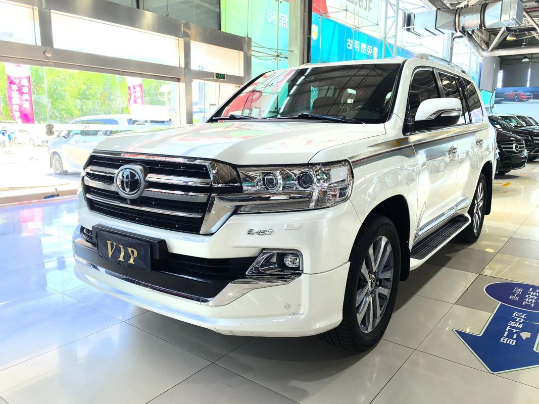 丰田皮卡v8(丰田皮卡v857多少钱一辆)