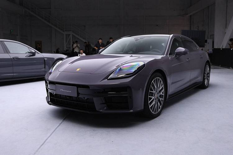 保时捷轿跑车价格 保时捷轿跑最新款