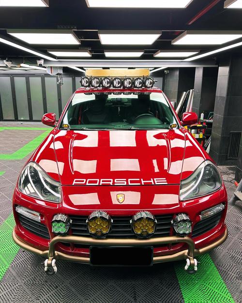 【保时捷的标志,卡宴保时捷的标志】