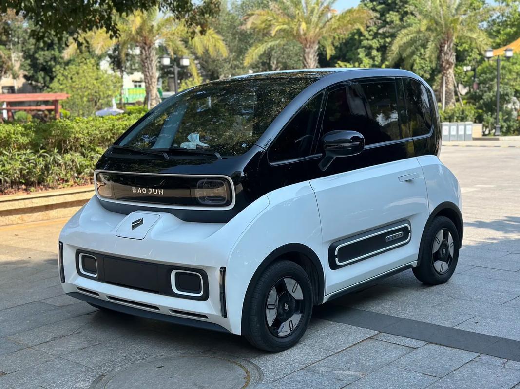 宝骏e300多少钱 宝骏e300这个价格值得购买吗